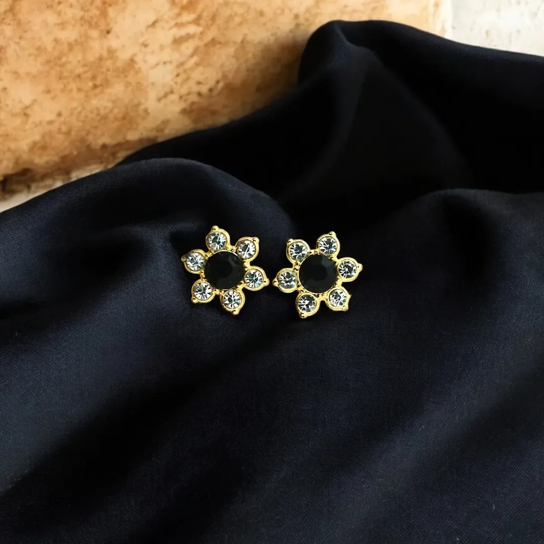 Elegant Black Floral Crystal Stud Earrings